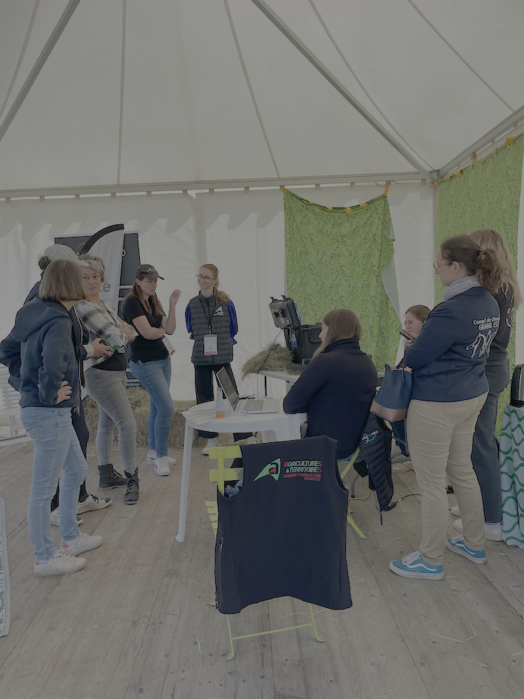 Equ'innoccse était présent au Salon de l’herbe et des fourrages de Poussay